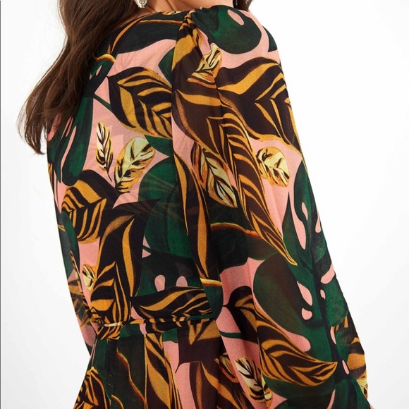 SOLD Farm Rio Pale Leaf Wrap Dress - Picture 4 of 11